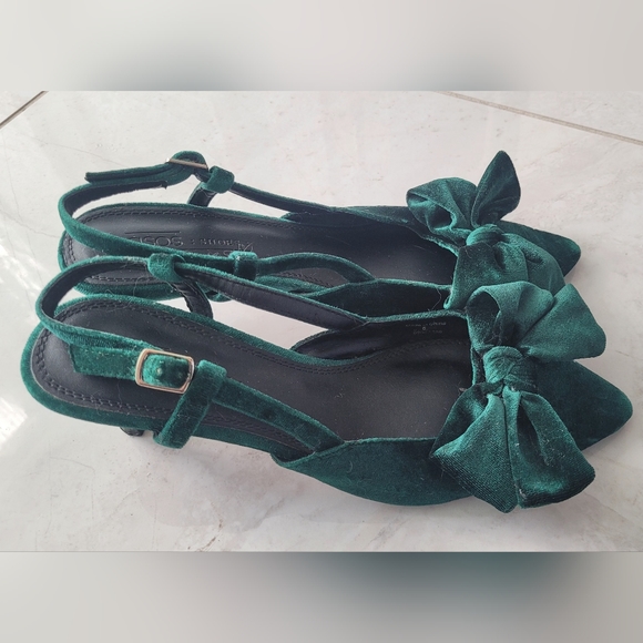 ASOS DESIGN Scarlett bow detail mid heeled pumps - Picture 4 of 10